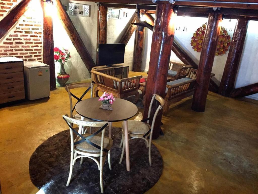 Loghome Boutique Chiang Mai Dış mekan fotoğraf
